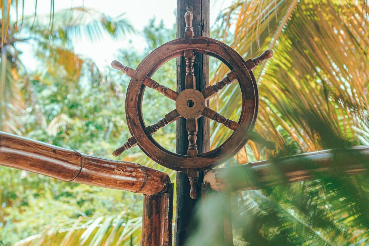 El Barco Hotel Zipolite Exterior photo